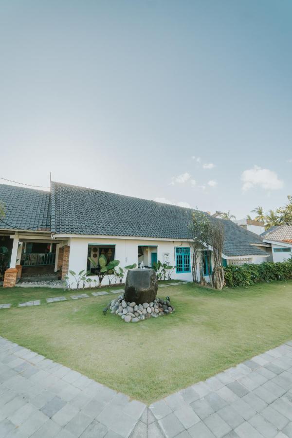 Birru Inn Kuta  Bagian luar foto