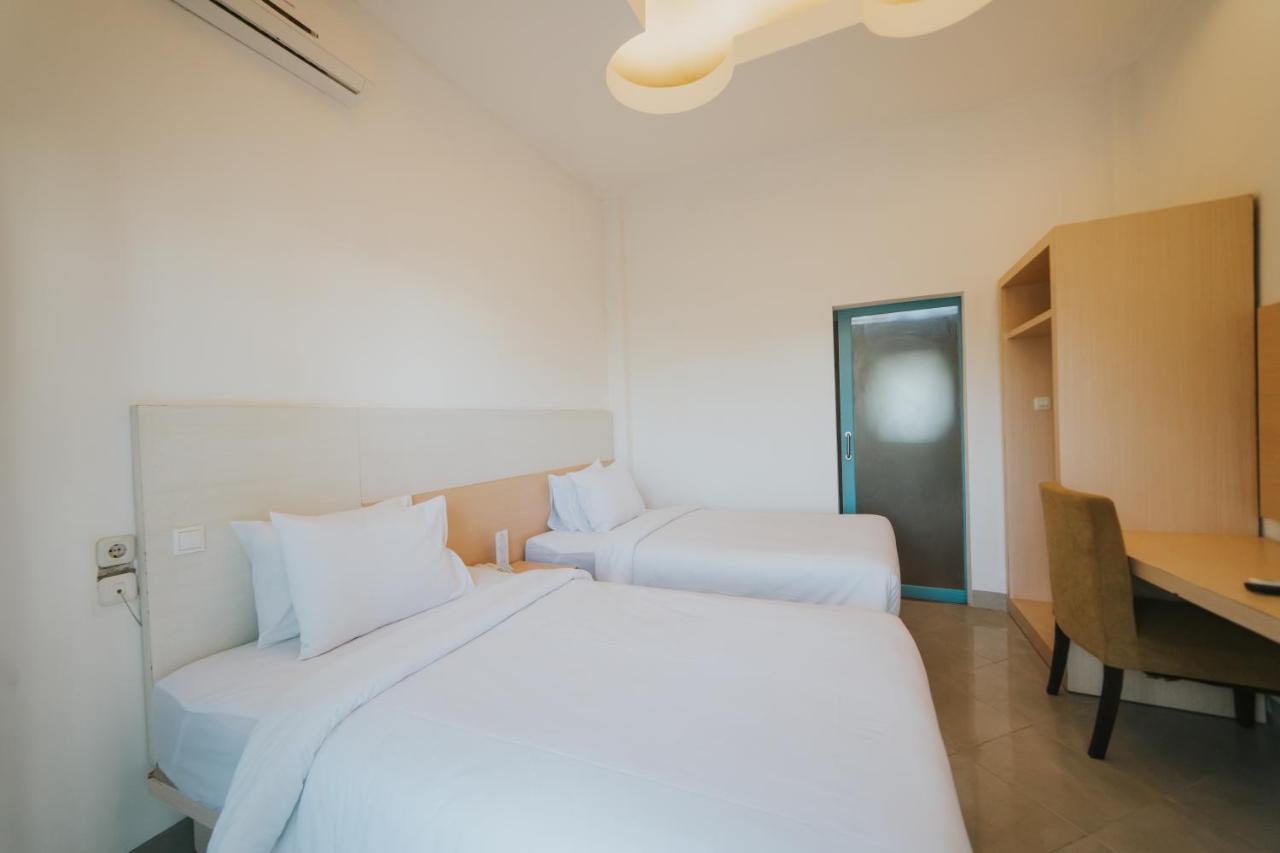 Birru Inn Kuta  Bagian luar foto