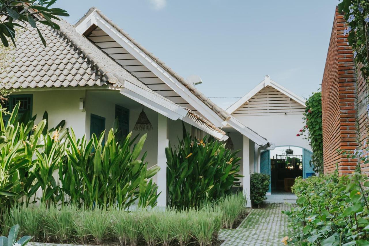 Birru Inn Kuta  Bagian luar foto